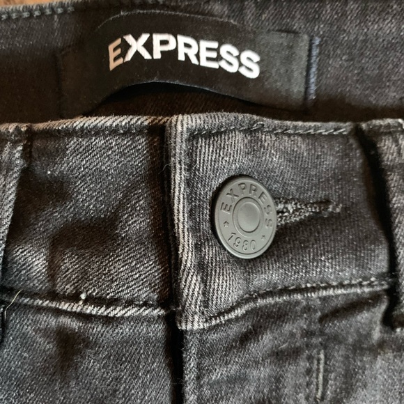 Express black jean leggings. Size 2R. - Picture 4 of 8